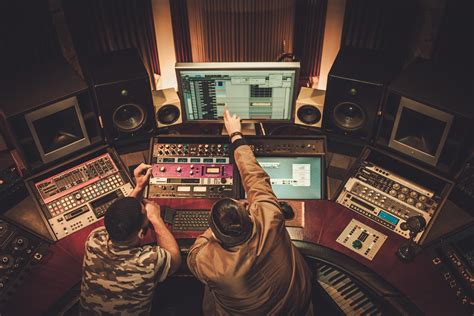 music producer classes